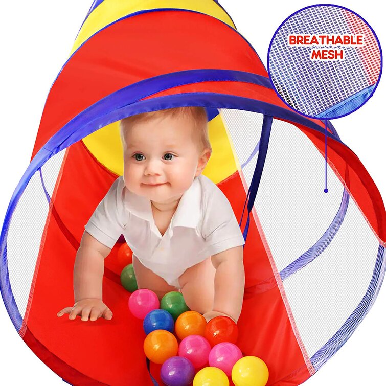 Pop up store baby tunnel